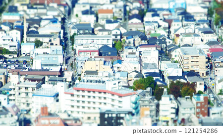 從觀景台傾斜移位看到的城市景觀 121254286