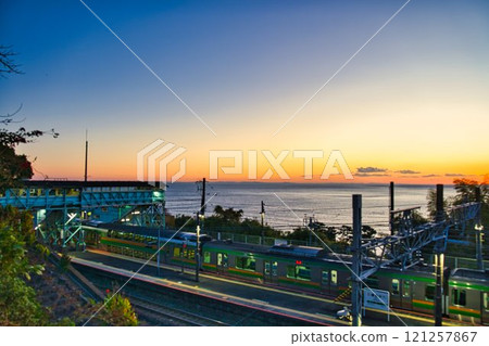 Nefugawa站在清晨 Nefugawa站在清晨 121257867