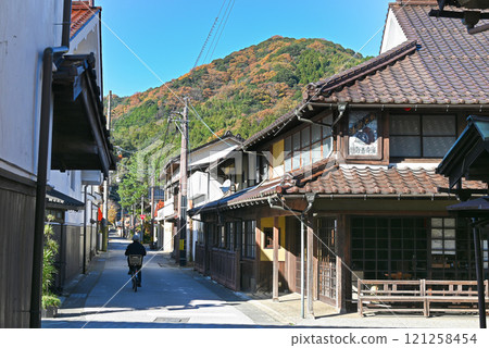 Scenery of Imaichi Street in Tsuwano Castle Town [Shimane Prefecture/Tsuwano Town] 121258454