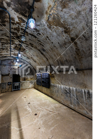 Nagasaki Prefectural Air Defense Headquarters Site (Tateyama Air Raid Shelter) Message Room [Nagasaki City] 121260424