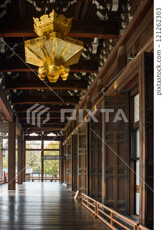 Golden lantern at Higashi Honganji temple of Jodo Shin Buddhism in central Kyoto, Japan 121262303