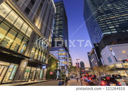 Evening view of Umeda, Osaka (Umeda, Kita-ku, Osaka City, Osaka Prefecture) 121264810