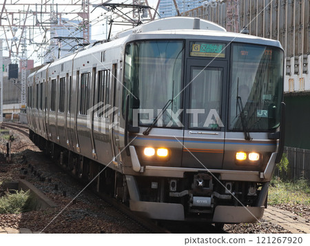223 Series 6000 Series Limited Express to Shin-Mita (MA12)_Tsukamoto Station 121267920
