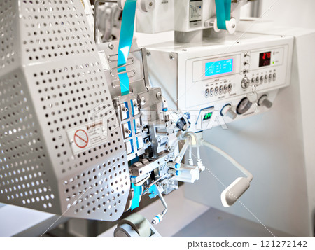 Seam sealing machine Seam sealing machine 121272142