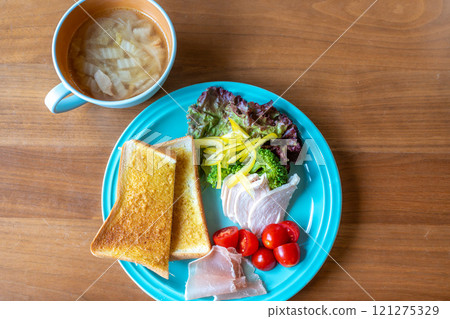 Healthy Morning 121275329