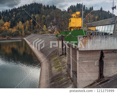 Dam on the lake Czorsztyn, Poland 121275999