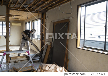 Demolition site waste 121277371