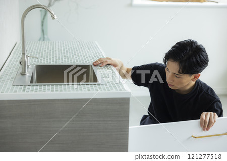 Plumbing man Plumbing man 121277518