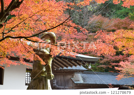 Autumn leaves at Tenno-in Temple, Mt. Hokotate Autumn leaves at Tenno-in Temple, Mt. Hokotate 121278679