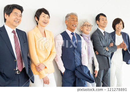 Senior generation businessmen and career women Senior generation businessmen and career women 121278891