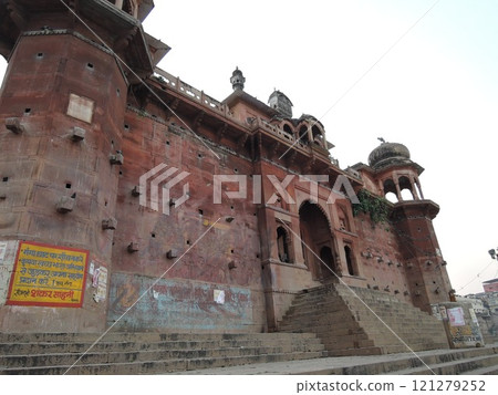 Varanasi is a city on the Ganges river in northern India that has a central place in pilgrimage, death, and mourning in the Hindu world. 121279252
