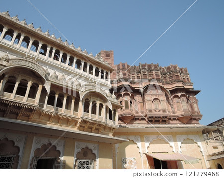 Jodhpur is a famous seightseeing place and tourist spot. Best places to visit near Jodhpur are Sheesh Mahal, Jodhpur Fort, Umaid Bhawan Palace. 121279468