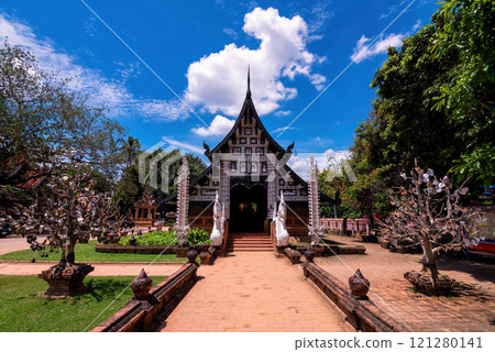 Lokmolee Temple is a Buddhist in Chiang Mai, Thailand. 121280141