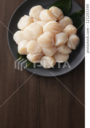 Scallops from Okhotsk, Hokkaido Scallops from Okhotsk, Hokkaido 121283399