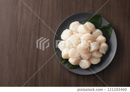 Scallops from Okhotsk, Hokkaido Scallops from Okhotsk, Hokkaido 121283400