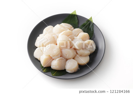 A mountain of scallops 121284166