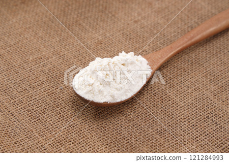Flour image 121284993