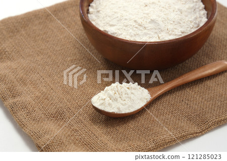 Flour image 121285023