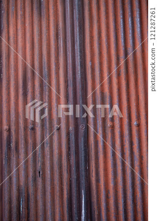 老生鏽的紅錫牆 老生鏽的紅錫牆 121287261