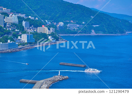 View of the north side from the Atami Observatory in Atami City, Shizuoka Prefecture (Atami city, Atami port, etc.) 121290479