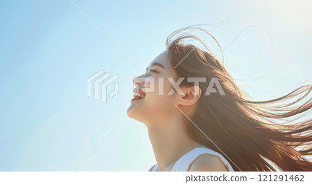 AI 生成的一位擁有美麗長髮的亞洲女性圖像 121291462