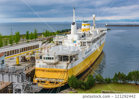 Seikan Ferry Memorial Ship Hakkoda Maru, Aomori City, Aomori Prefecture Seikan Ferry Memorial Ship Hakkoda Maru, Aomori City, Aomori Prefecture 121292442