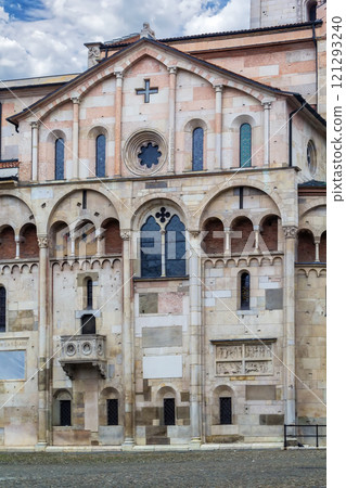 Modena Cathedral, Italy 121293240