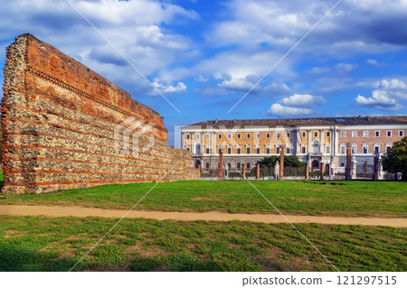Part of the Roman city walls, Turin, Italy 121297515