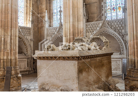 Inside the church of the Monastery of Santa Maria da Vitoria, Our Lady of the Victory at Batalha, Portugal Inside the church of the Monastery of Santa Maria da Vitoria, Our Lady of the Victory at Batalha, Portugal 121298203