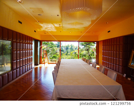 The Rose Room, the dining room of the former Yoshida Shigeru residence (Oiso Town, Kanagawa Prefecture) 121299756