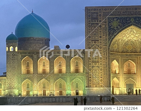 烏茲別克撒馬爾罕神學院(神學院) 烏茲別克撒馬爾罕神學院(神學院) 121302264