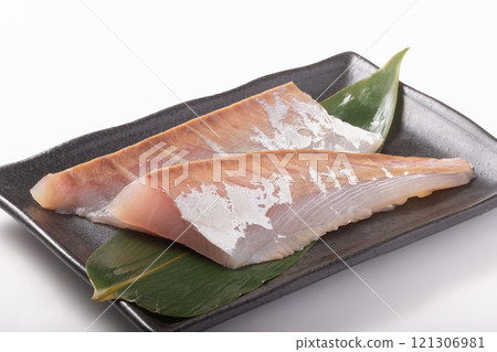 [Aomori Prefecture] Wild Hiramasa for sashimi 121306981