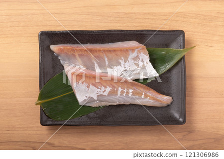 [Aomori Prefecture] Wild Hiramasa for sashimi 121306986