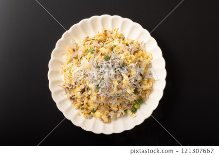 Small sardine fried rice Small sardine fried rice 121307667