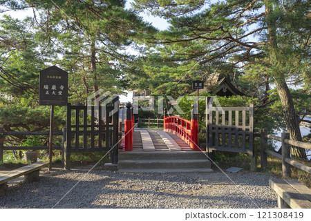The Five Halls of Zuiganji Temple in Matsushima The Five Halls of Zuiganji Temple in Matsushima 121308419
