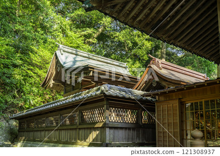 靜岡縣掛川市 濟仁八幡神社正殿 121308937