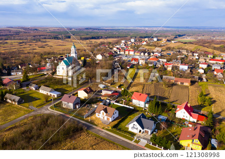 Aerial view of houses and nature of Wlodowice Aerial view of houses and nature of Wlodowice 121308998