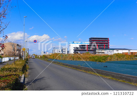 埼玉縣草加市東埼玉道路沿線 2024年12月 121310722