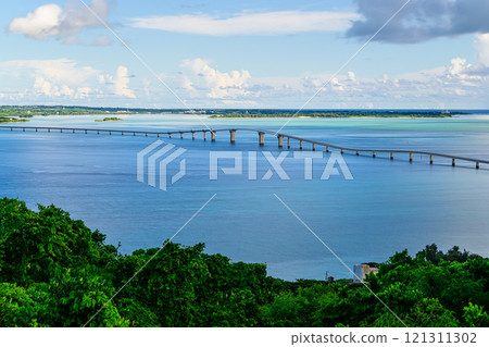 Irabu Bridge: A bridge over the sea 121311302