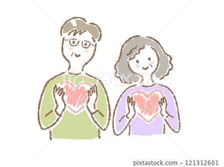 簡單的手繪插圖，一對年長夫婦抱著一顆心 121312681