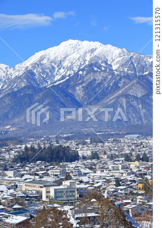 Shinano Omachi Winter mountain view Shinano Omachi Winter mountain view 121315570