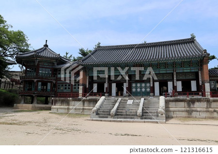 Jeokgukjae at Gyeongbokgung Palace 121316615