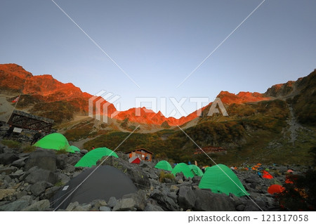 北阿爾卑斯山、唐澤壯觀的秋葉和摩根羅斯 北阿爾卑斯山、唐澤壯觀的秋葉和摩根羅斯 121317058