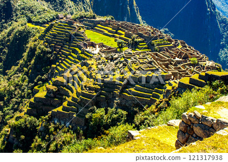 Close-up view of the central part of Machu Picchu, Peru 121317938