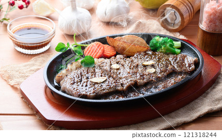 國產及牛沙朗牛排 121318244