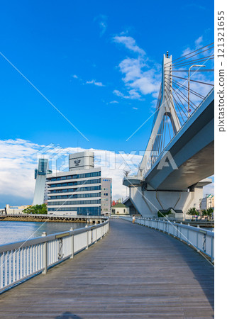 青森魯布利和青森灣大橋 青森魯布利和青森灣大橋 121321655