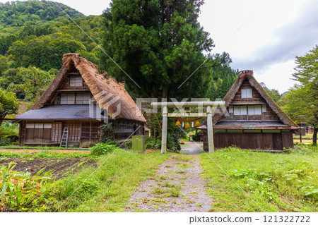Gokayama, Toyama Prefecture World Heritage Site Gokayama Gassho-style Village (Suganuma Village) 121322722