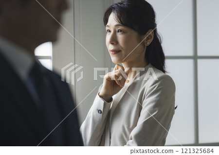 中層女商人的思考 121325684