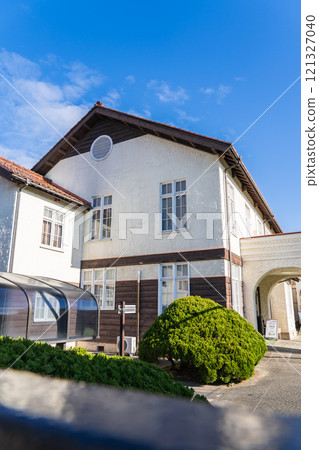 Hyde Memorial Hall (former Seiyuen Kindergarten) Donated by Mrs. Hyde, founder of Mentholatum 121327040
