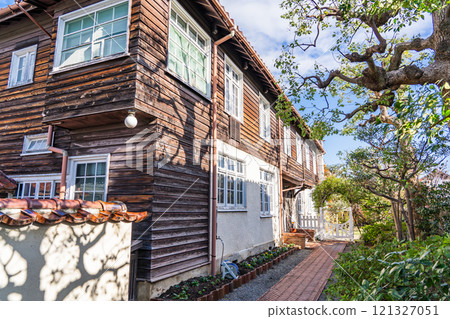 沃里斯紀念館（一柳紀念館） 滋賀縣近江八幡市成園幼兒園教師宿舍 慈恩寺町本 121327051